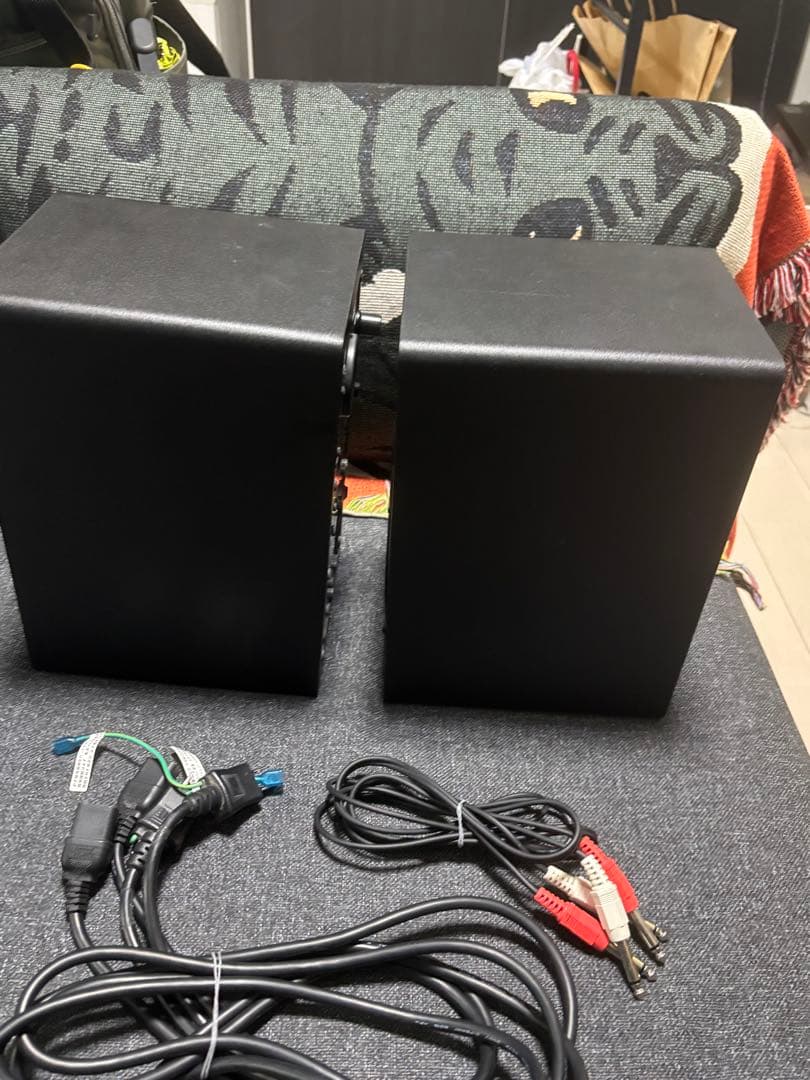 YAMAHA HS5 定番スタジオモニター ペア　スピーカーケーブル付き