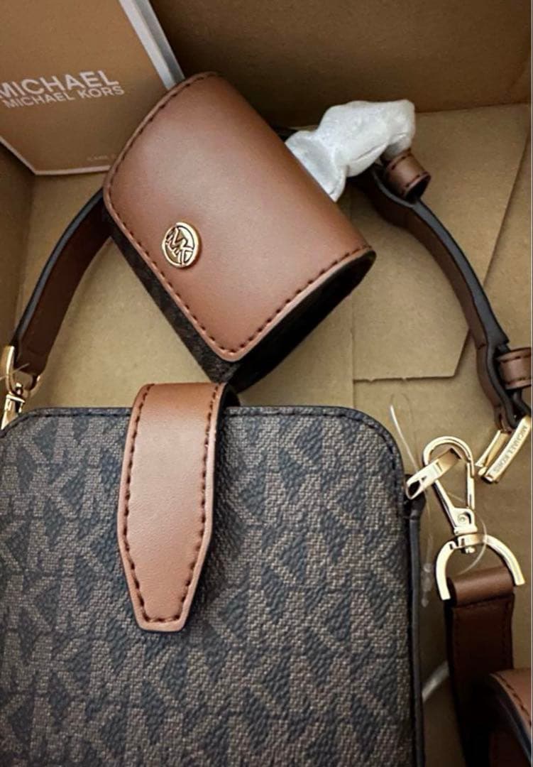 マイケルコース　フォーンポシェット