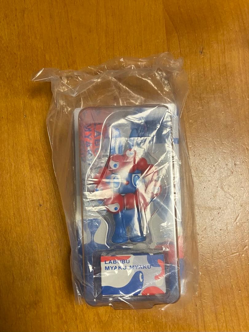 関西万博 ラブブ・ミャクミャク限定フィギュア 新品未開封