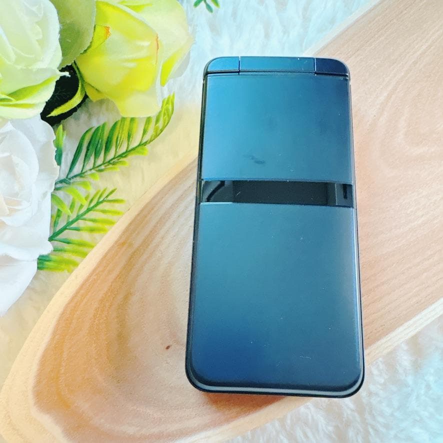 動作確認初期化済みdocomoDIGNOケータイKY-42C折りたたみガラホ①