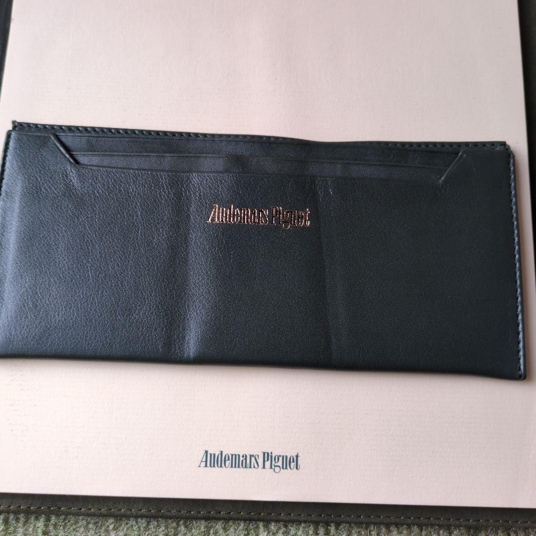 Audemars Piguet ダークグリーン のカバー付きノートセット 非売品
