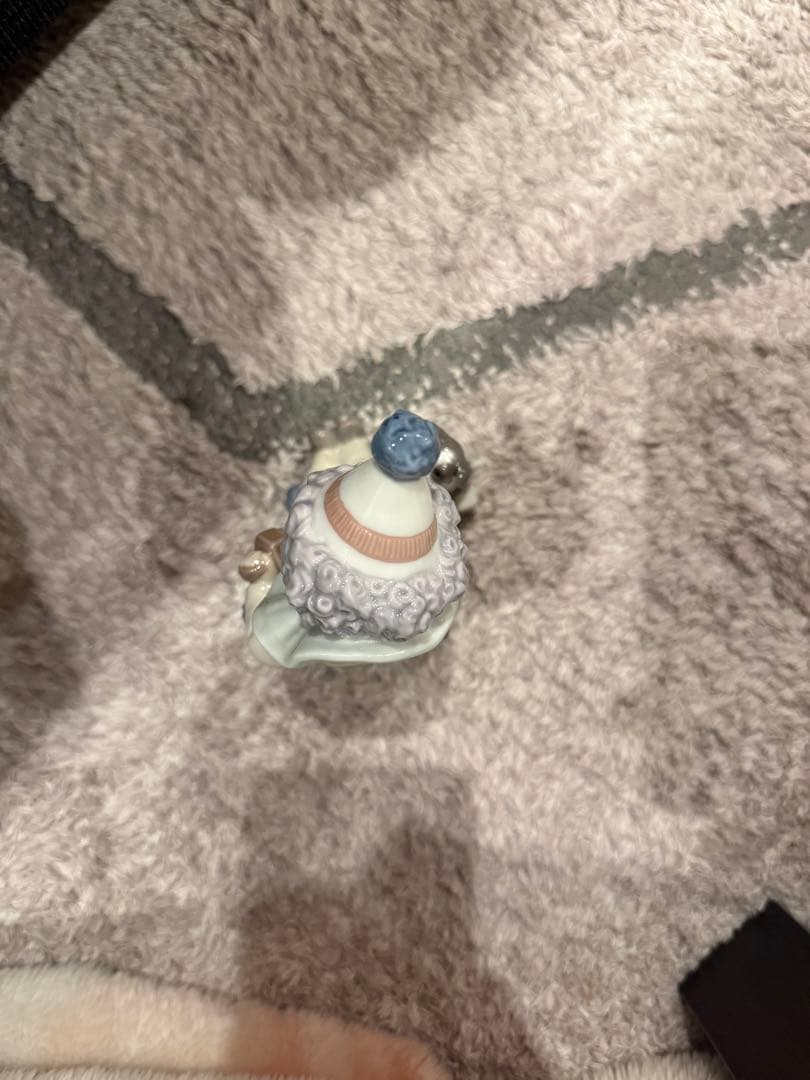 LLADRO（リヤドロ）の陶器人形 「アコーディオンを持つピエロ」 LLADRO