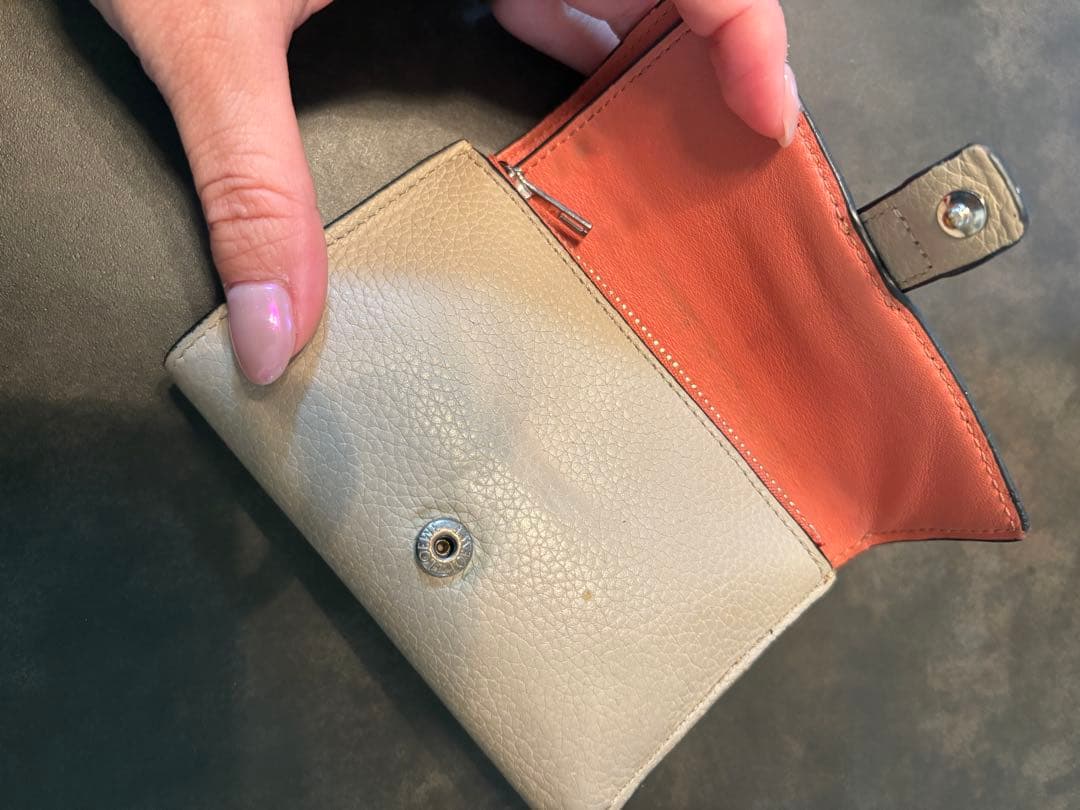 LOEWE ベージュ 三つ折り財布 保存袋・箱付き / ロエベ / 財布 /