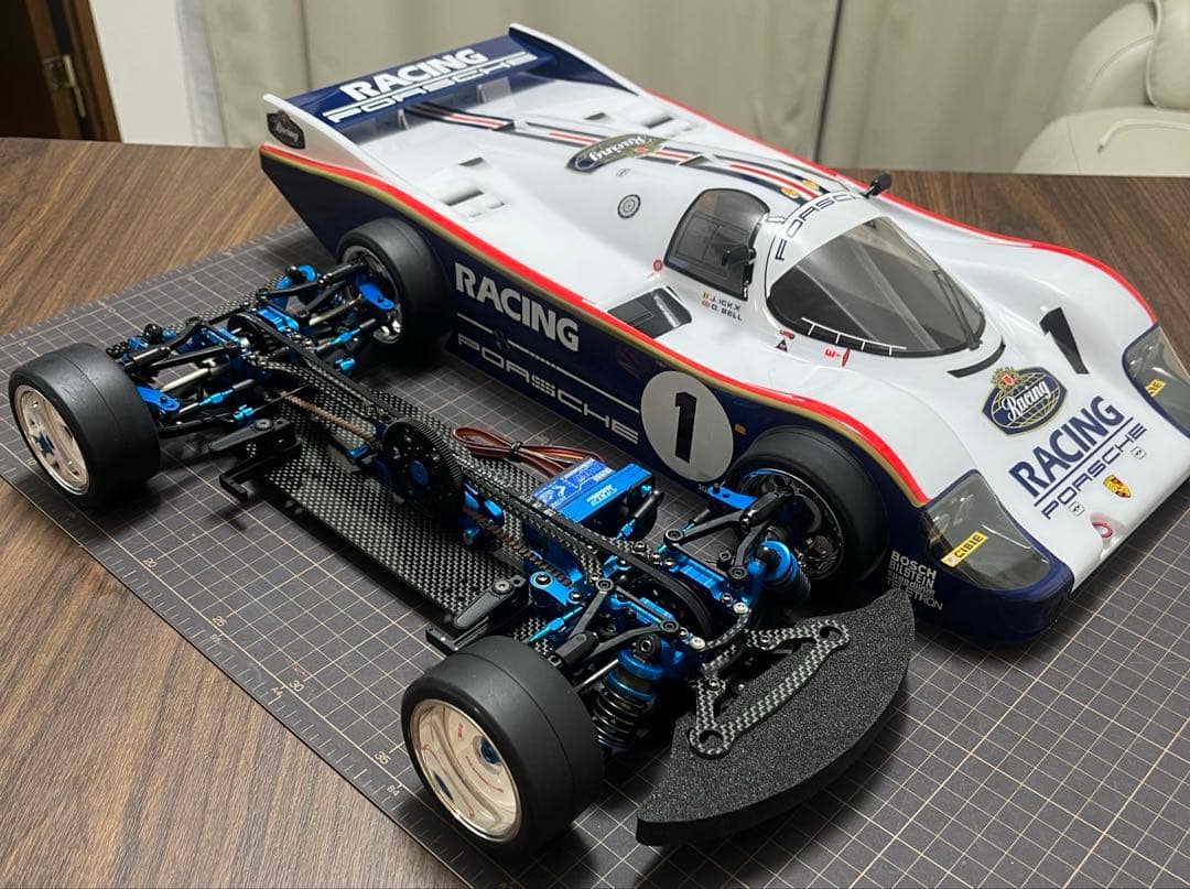 確認用タミヤTRF421 PORSCHE956 1号車