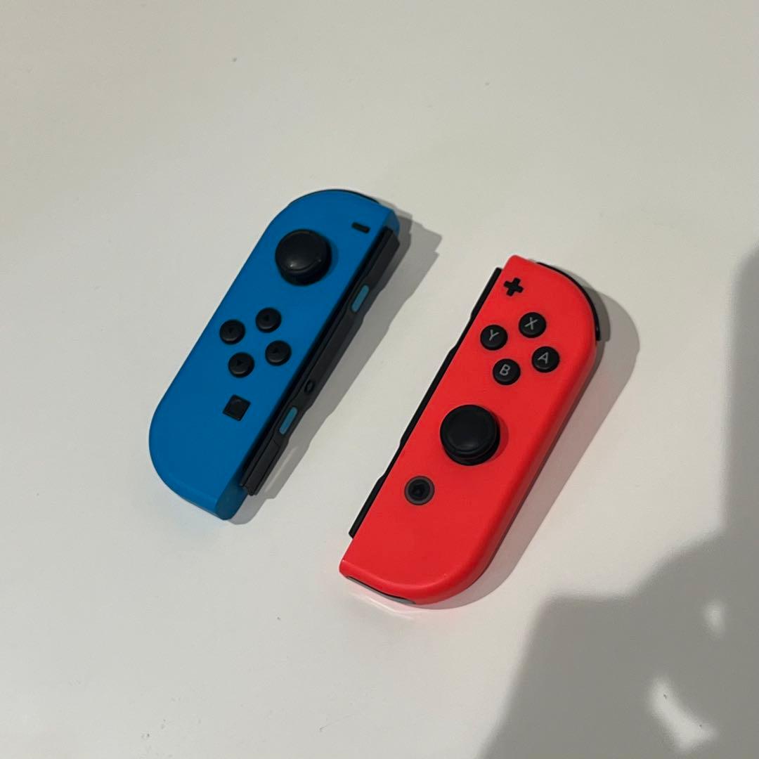 【美品】Nintendo Switch 本体+ドック+ジョイコン+各種ケーブル