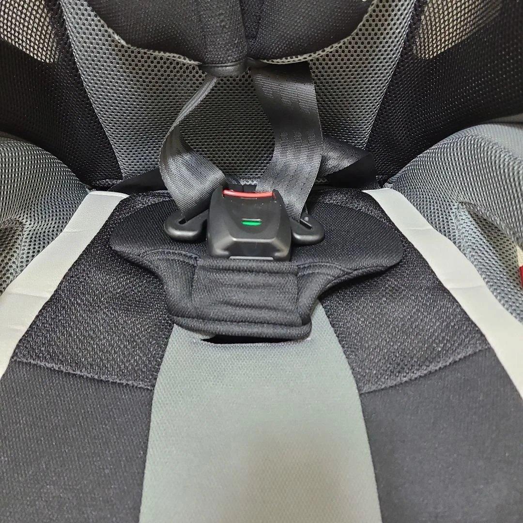 コンビ ジョイトリップ エアスルー GG NBW