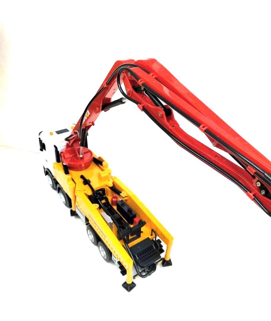 1/18サイズコンクリートポンプ車ラジコン　プロポで放水操作