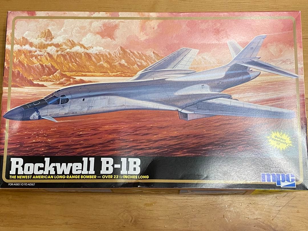 B-1Bランサー 1/72スケールプラモデル完成品 MPC