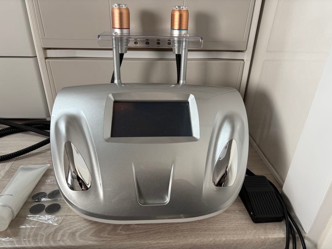 VMAX ブイマックス 業務用美顔器 サロン向け／セルフケア対応 VMAX ブイマックス 業務用美顔器 サロン向け／セルフケア対応 エステ