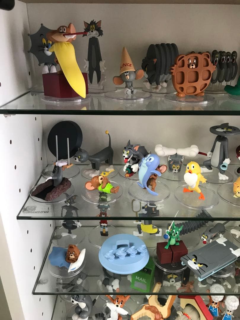 Happyくじ トムとジェリー FUNNYART!1〜4 フィギュア フルコンプ