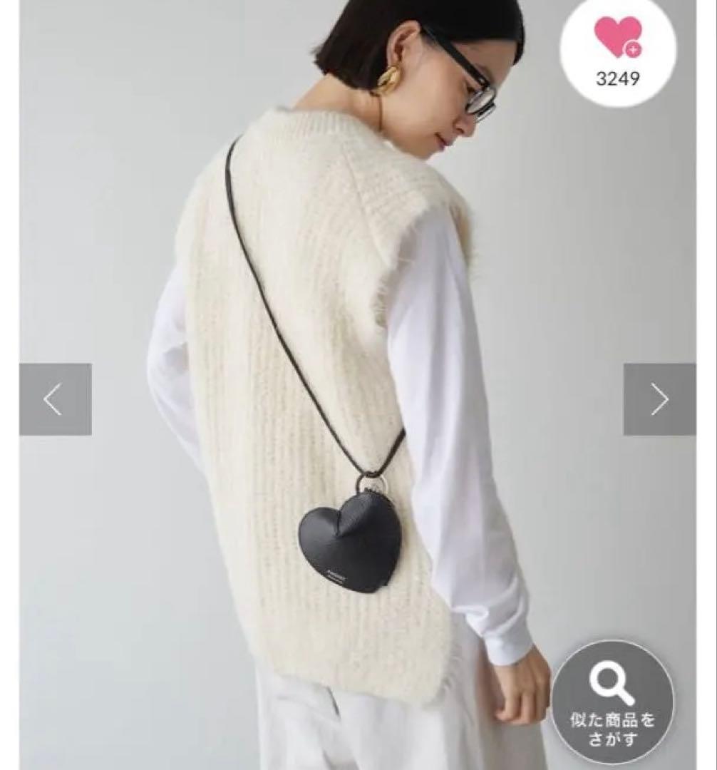 ラシット　レザーハートチャーム