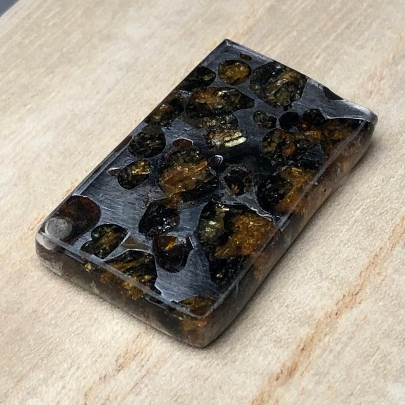 ヤ*ん様 パラサイト隕石 隕石 石鉄隕石 セリコ隕石 重さ約13g