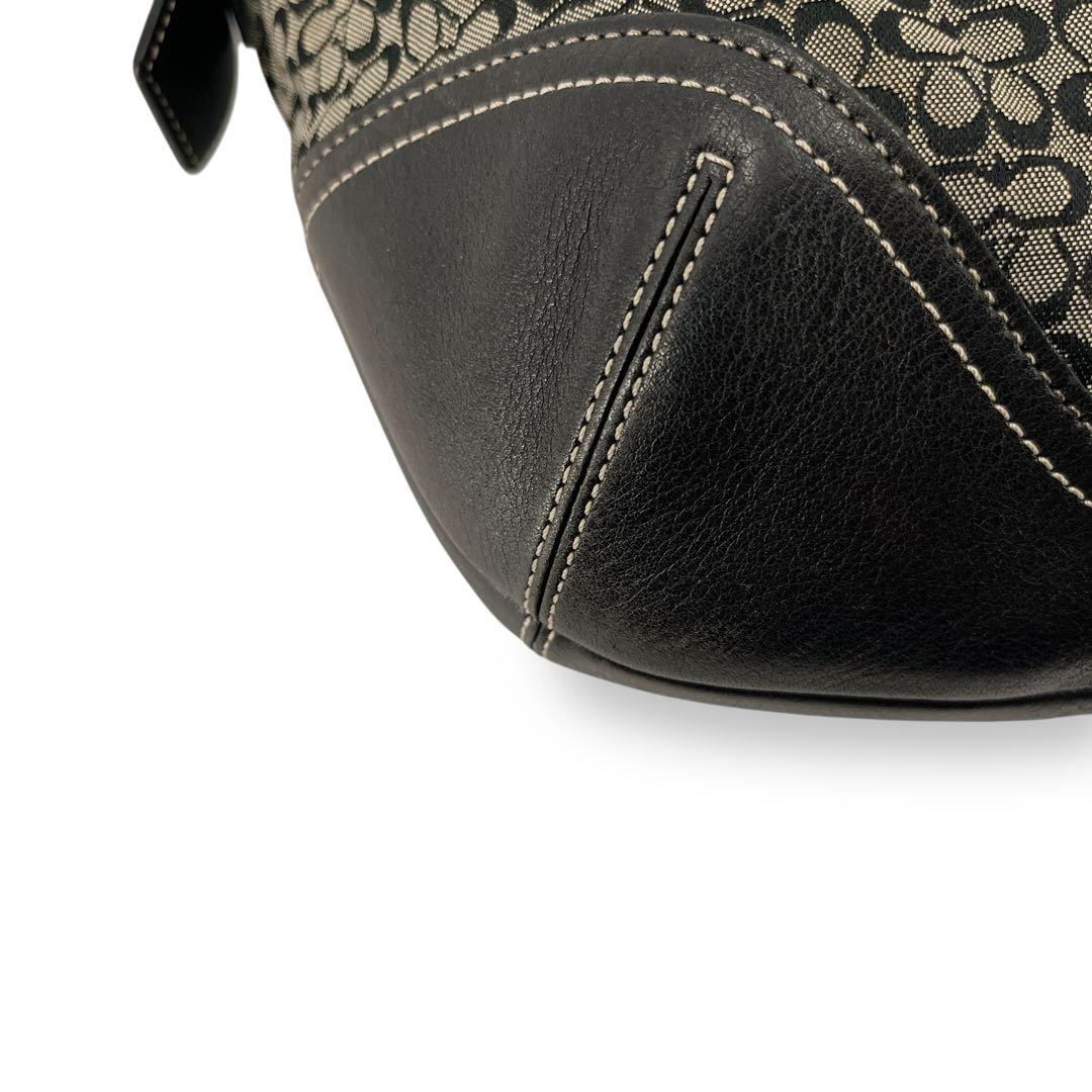 コーチ　ワンショルダーバッグ　ハーフムーン　ミニシグネチャー　キャンバス　y2k