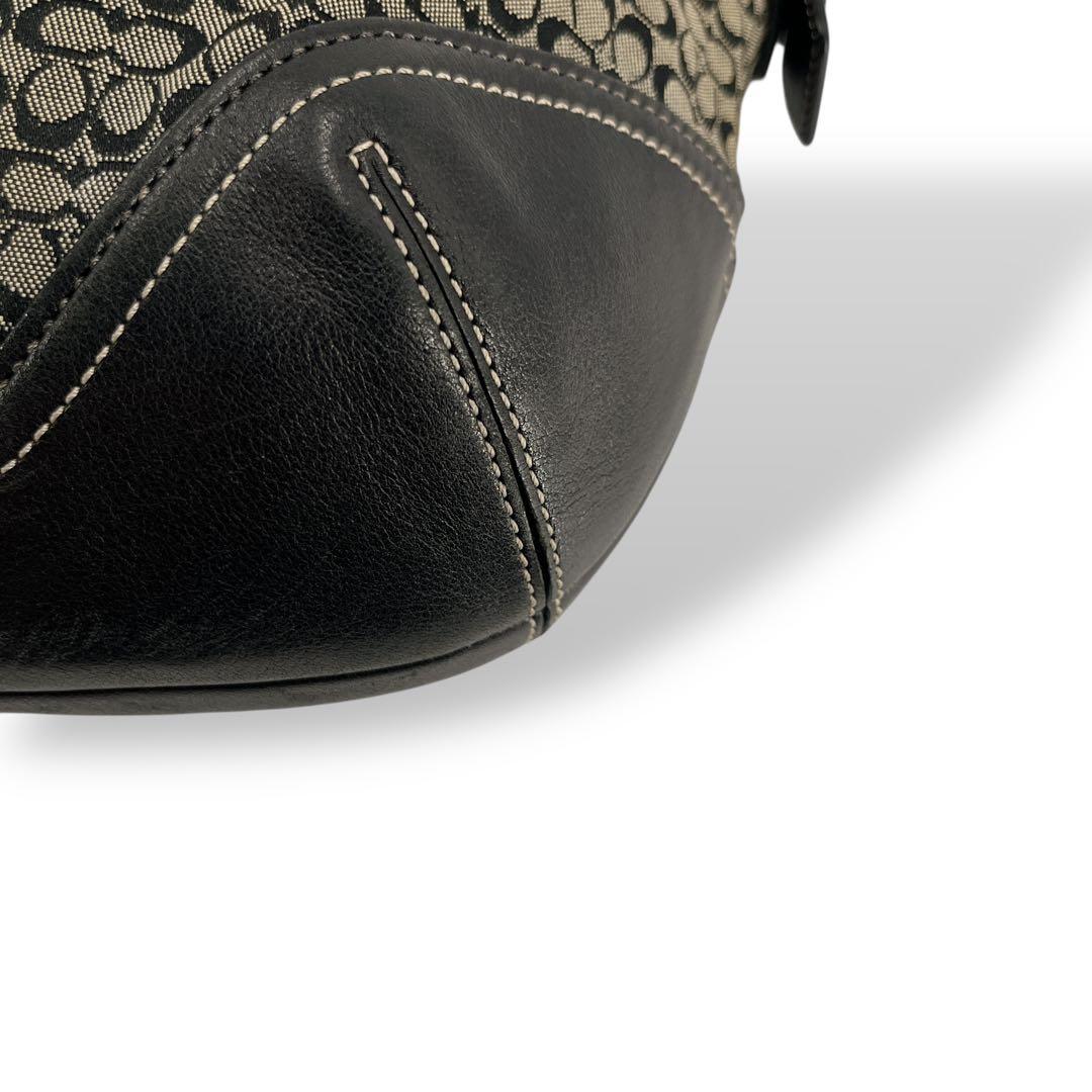 コーチ　ワンショルダーバッグ　ハーフムーン　ミニシグネチャー　キャンバス　y2k