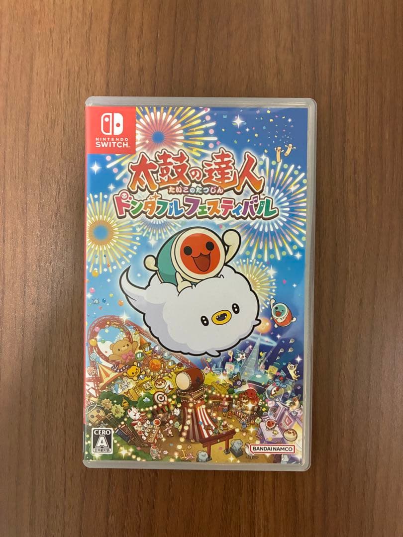 Nintendo Switch 赤青とSwitchソフト4つとヘッドホン