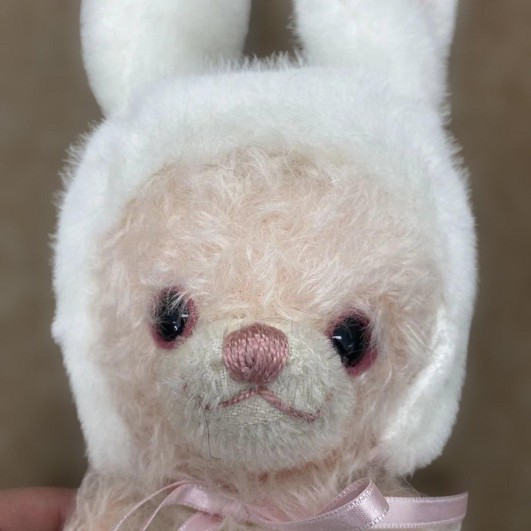 Merrythought ウサギ耳付きぬいぐるみ