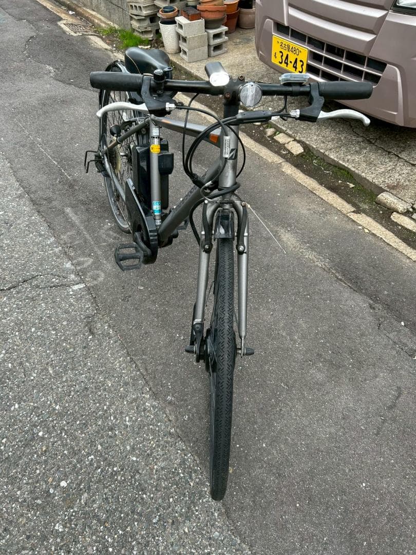 と*ぼ様 即決　楽ちん　ブリジストン 電動アシスト自転車 シルバー　直引き　名古
