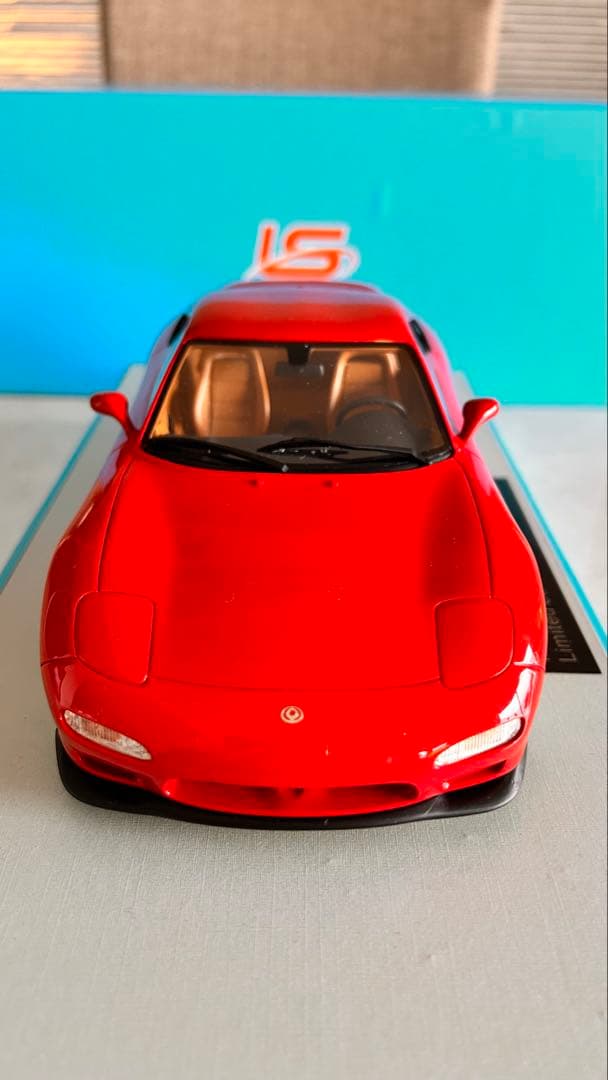 タイムセールマツダRX7 1994 赤 1/18 LS-COLLECTIBLES