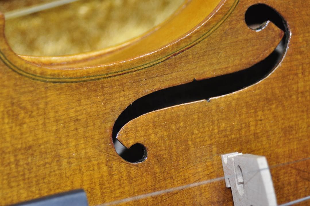 ♪【美良品】SUZUKI□バイオリン□ストラディバリウス□4／4□1088