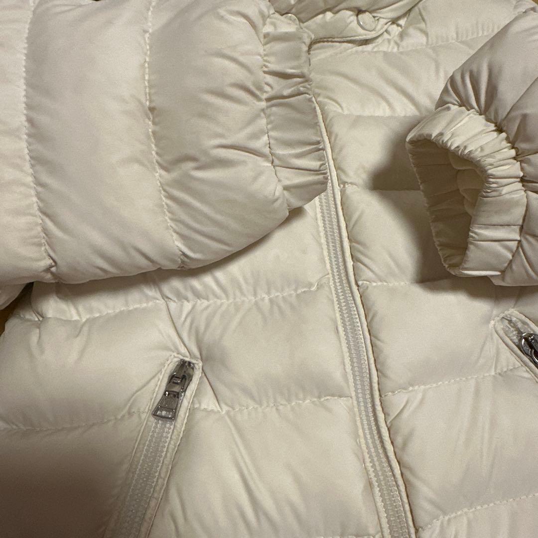 シリアル確認済み2Aモンクレール フード付きホワイトダウンコート　92