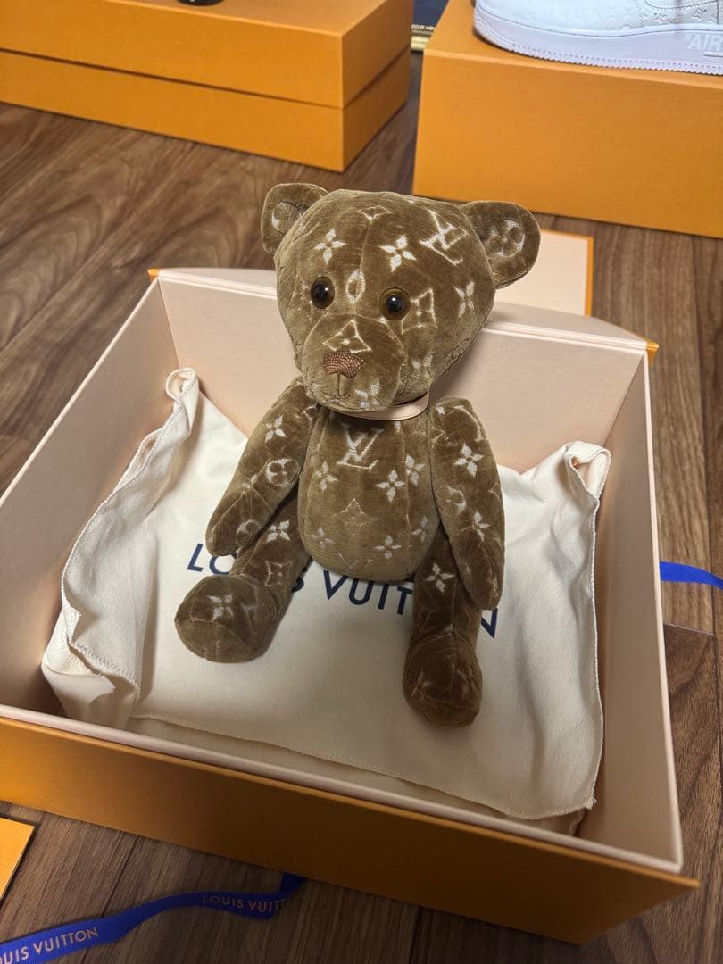 ラブブPINFORLOVEぬいぐるみペンダント イニシャルアルファベット2BOX