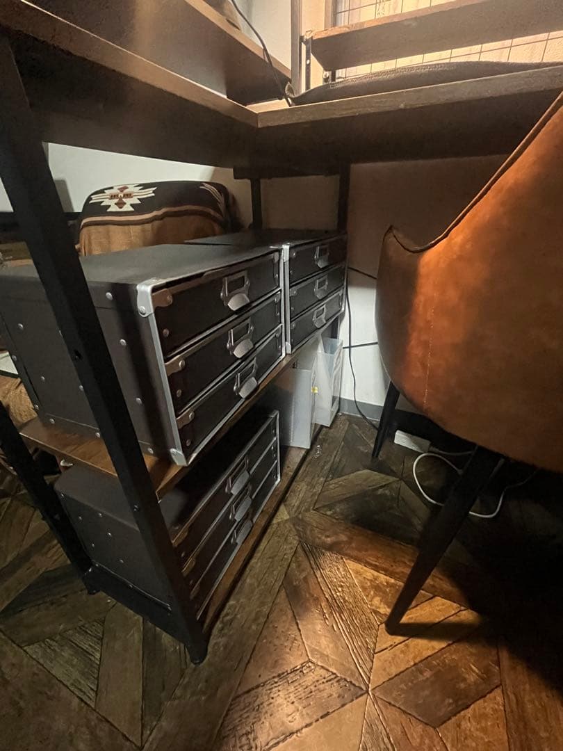 ダークブラウン木製パソコンデスク