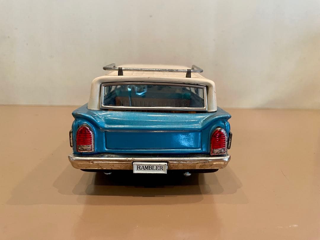 【RAMBLER】ランブラー・クラシック　ステーションワゴン　バンダイ ブリキ