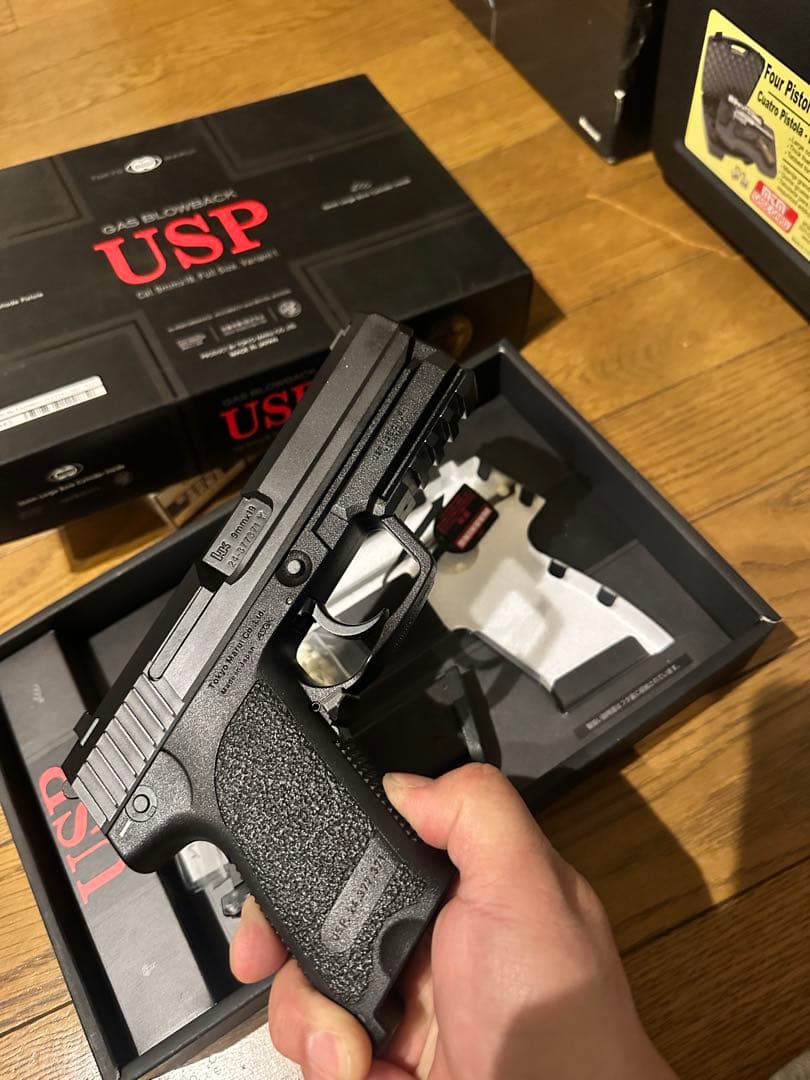 東京マルイ　H&K USP ガスブローバック エアガン