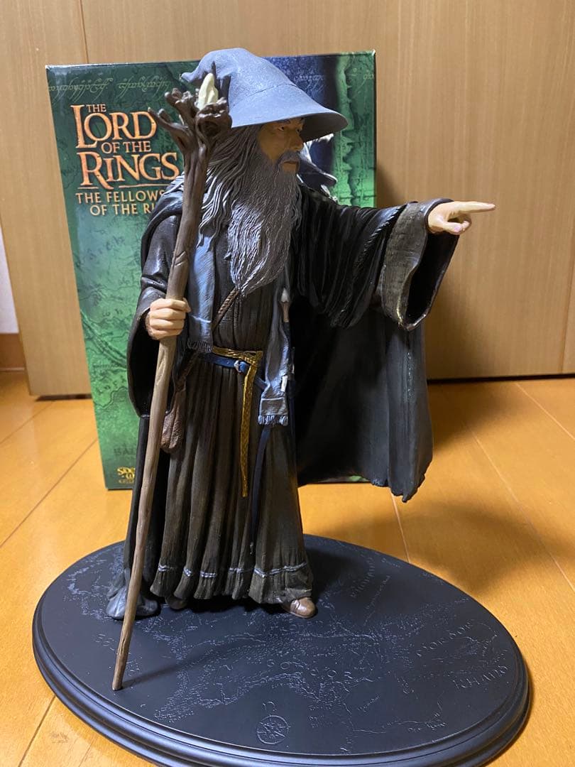 ロードオブザリング　SIDESHOW 灰色のガンダルフ　スタチュー WETA