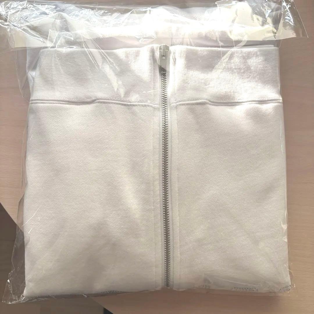 【FC限定色】YOASOBI WANDARAラインストーンロゴジップフーディ