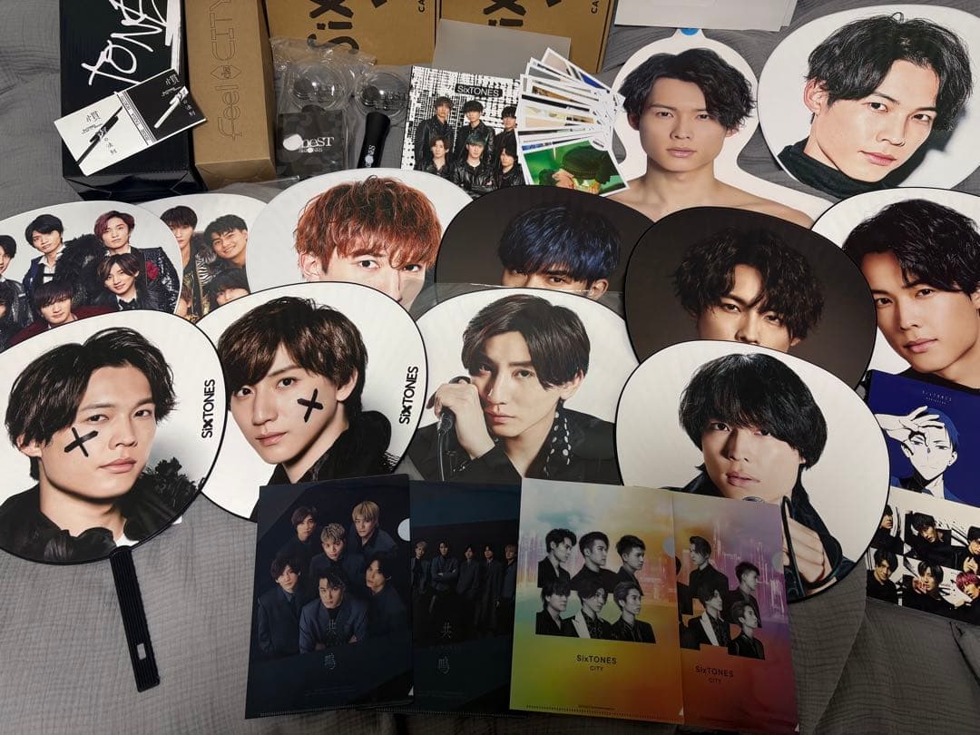 SixTONES グッズ まとめ売り - メルカリ