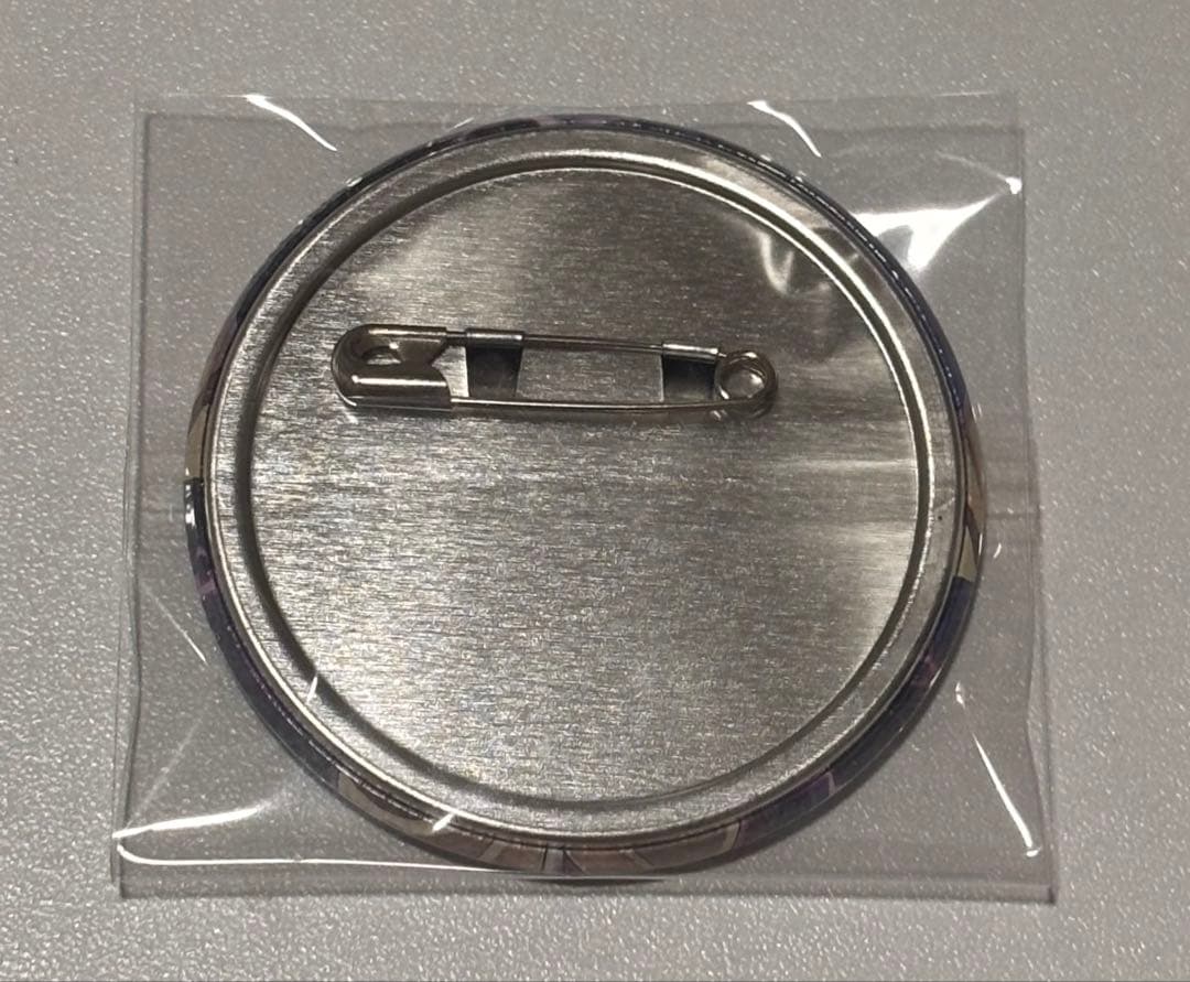 Re:ゼロから始める異世界生活 ベアトリス 缶バッジ カラオケの鉄人