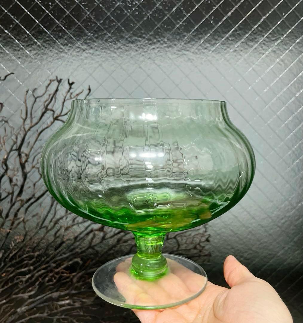 骨董 時代ガラス ライムグリーン ボンボニエール 菓子器 キャニスター