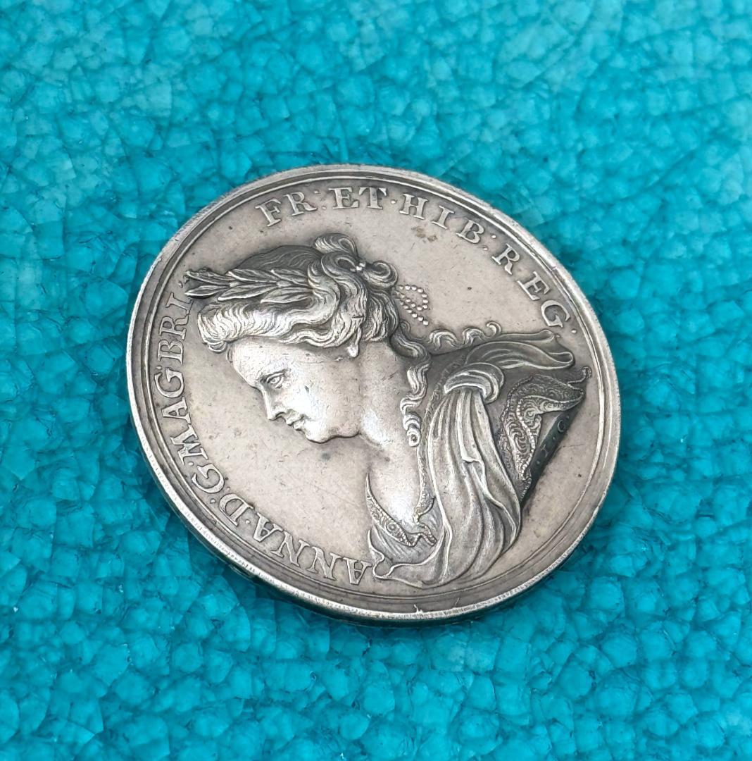 専用手配品 1713年 イギリス アン ユトレヒトの平和 クロッカー 銀メダル