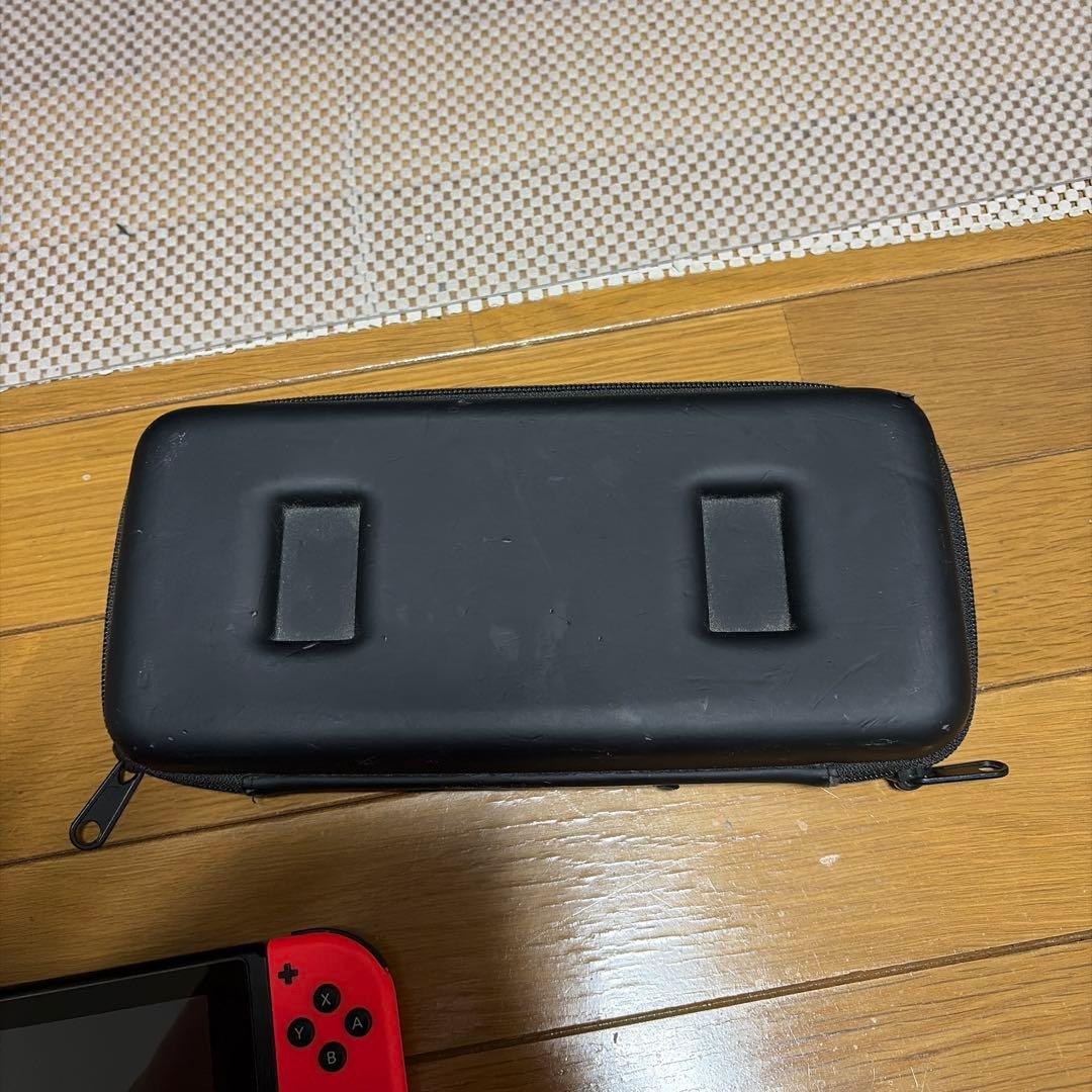 【B級品】Nintendo Switch ネオンブルー/レッド 本体