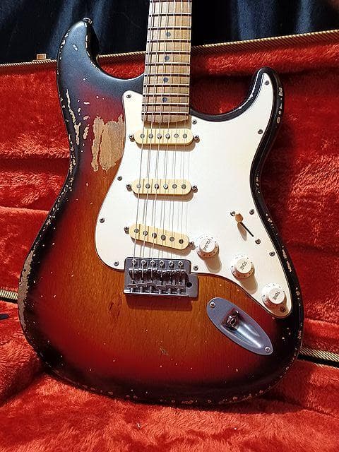 ☆Custom HardRelic Sunburst Stratocaster☆ ホビー・楽器・アート