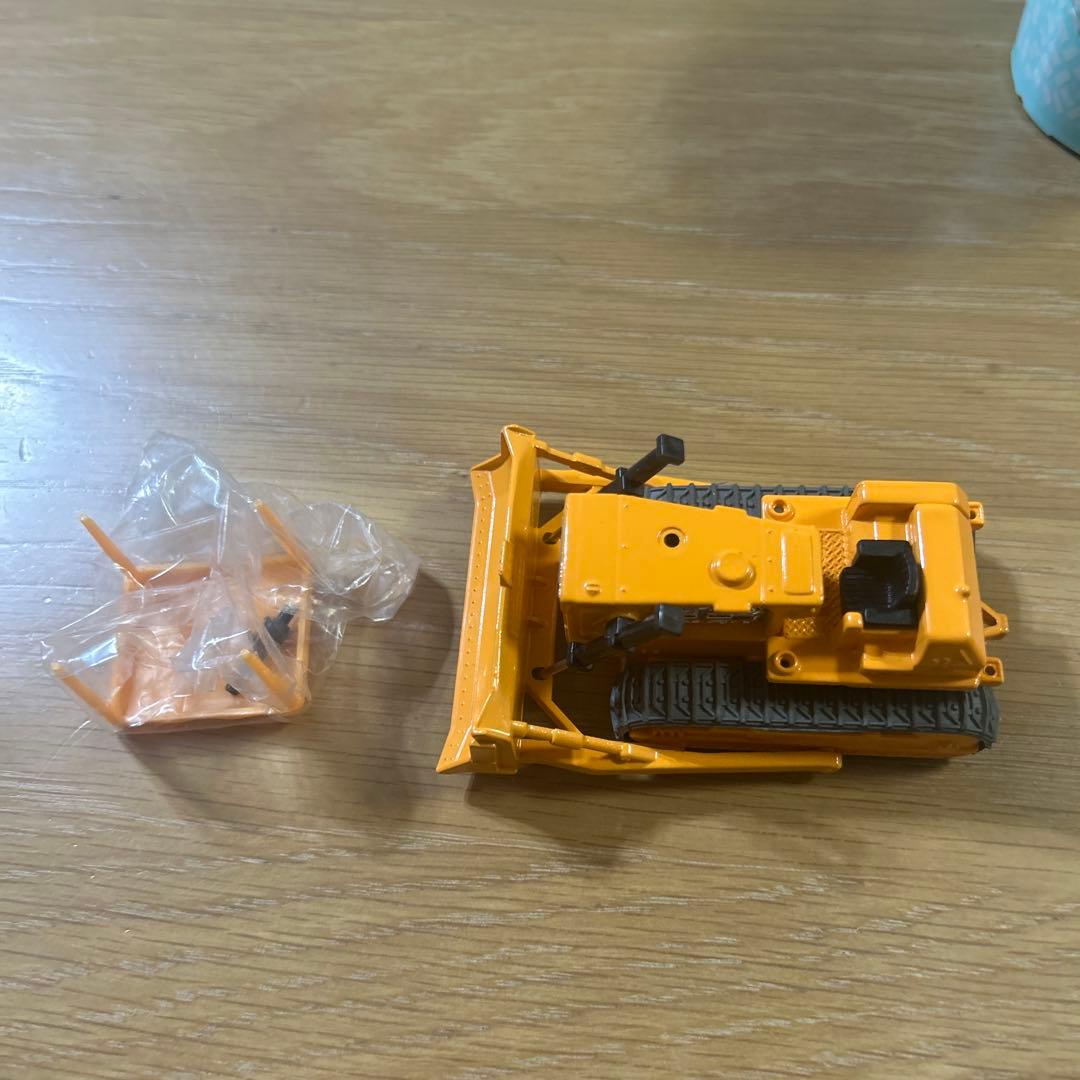 【美品】トミカダンディNO32　小松　ブルドーザー　D155A 箱、部品有