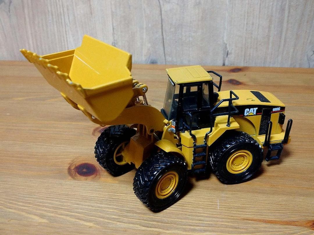 2台売り ノースコット CAT 「ホイールローダー 980G」＋「ブル D6H」