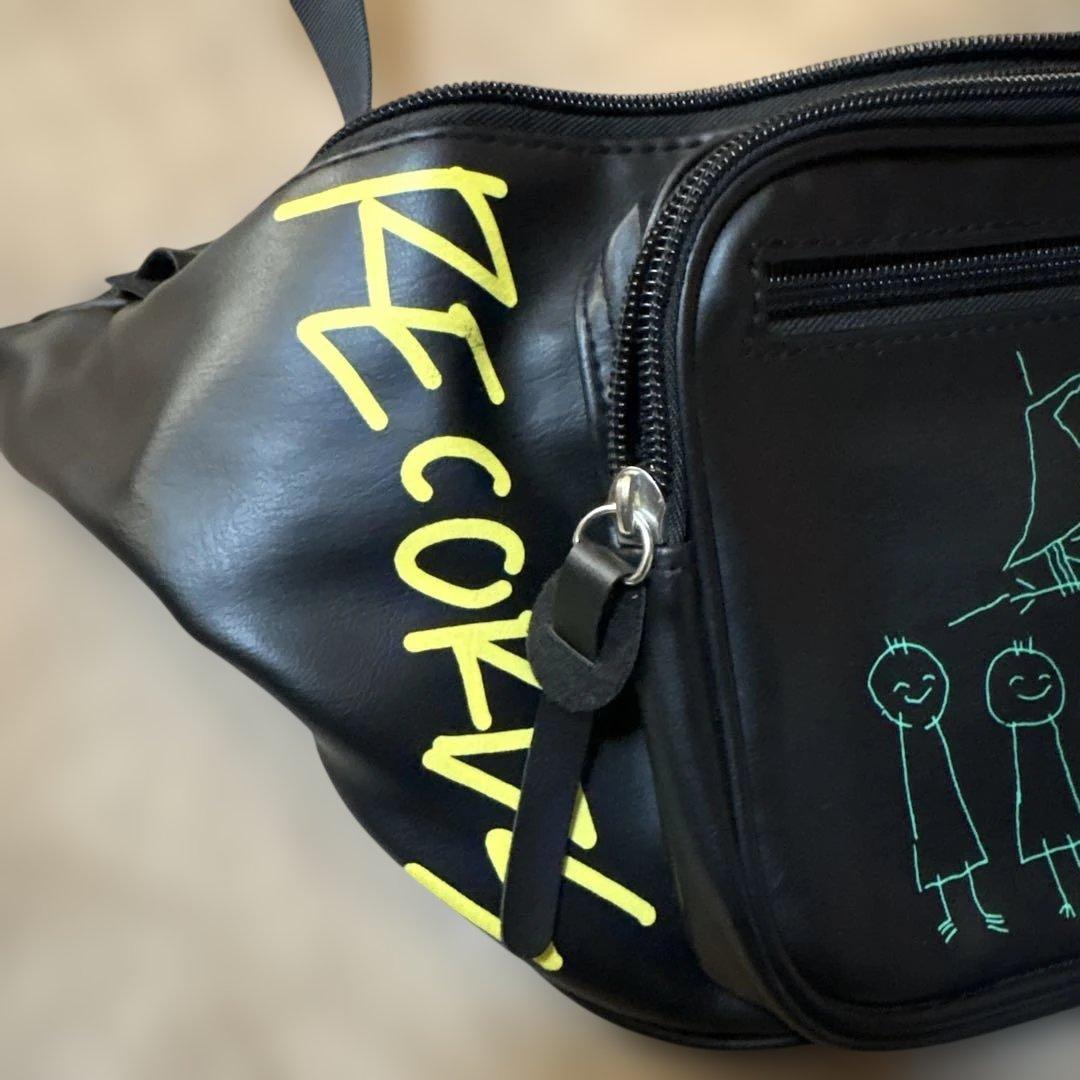 米津玄師 Flamingo majogari ウエストバッグ - メルカリ