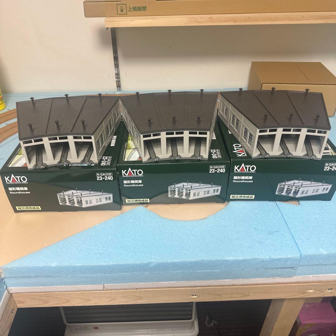 KATO 電動ターンテーブル 、扇形機関庫、パワーパック - メルカリ