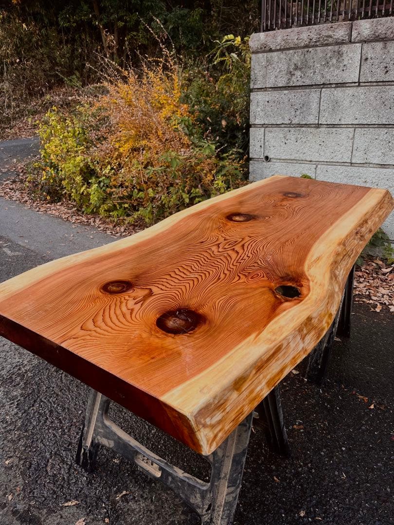紀州杉　レジン一枚板　ダイニングテーブル
