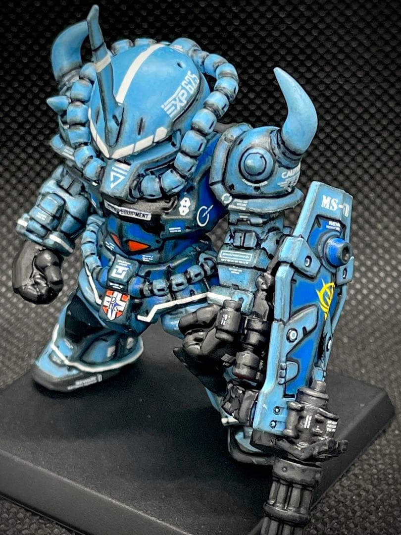 【送料無料】ガンダムコンバージ グフカスタム ガトリングシールドVerリペイント