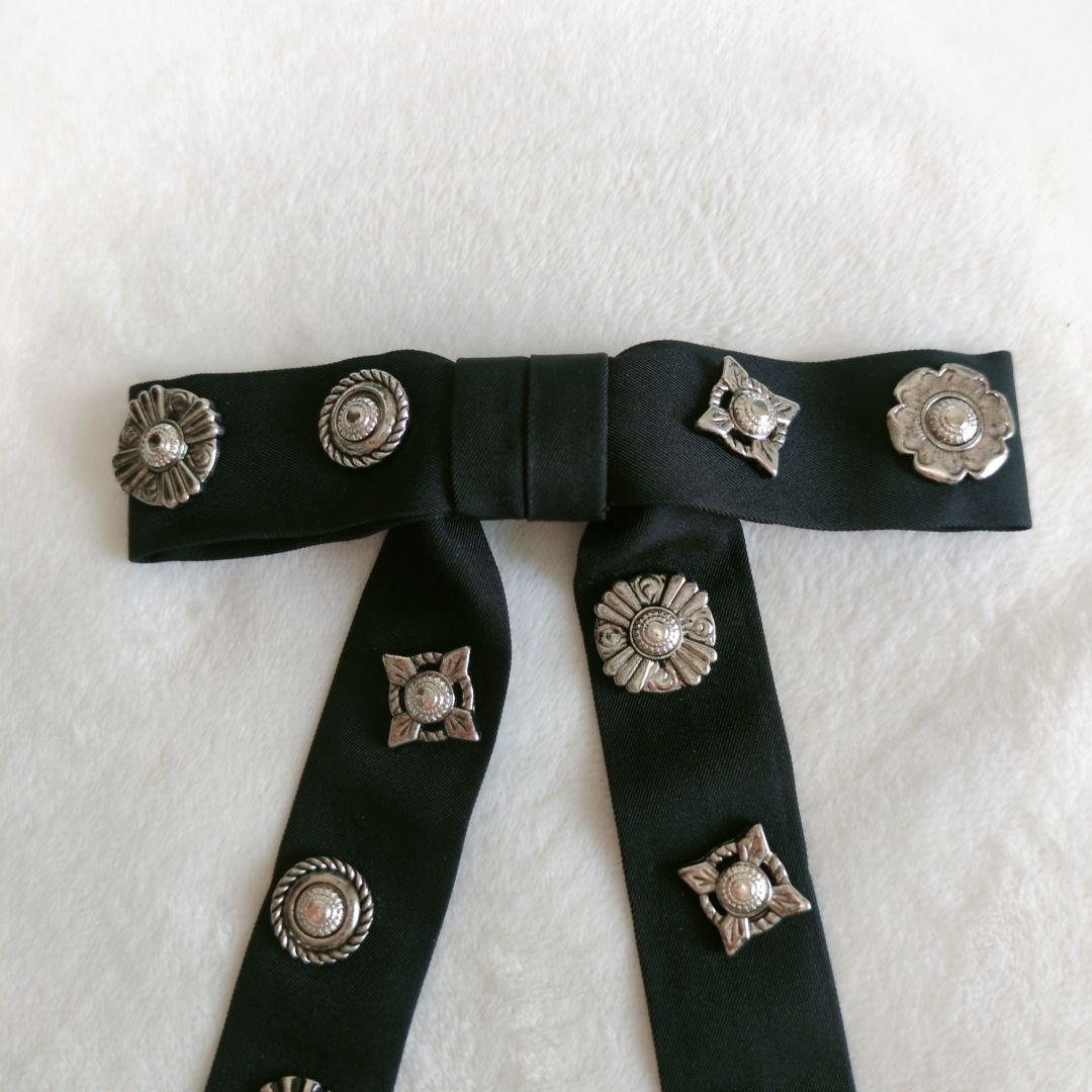 TOGA TOOトーガトゥ メタルコンチョリボンタイ TAKUYA着用 ブラック