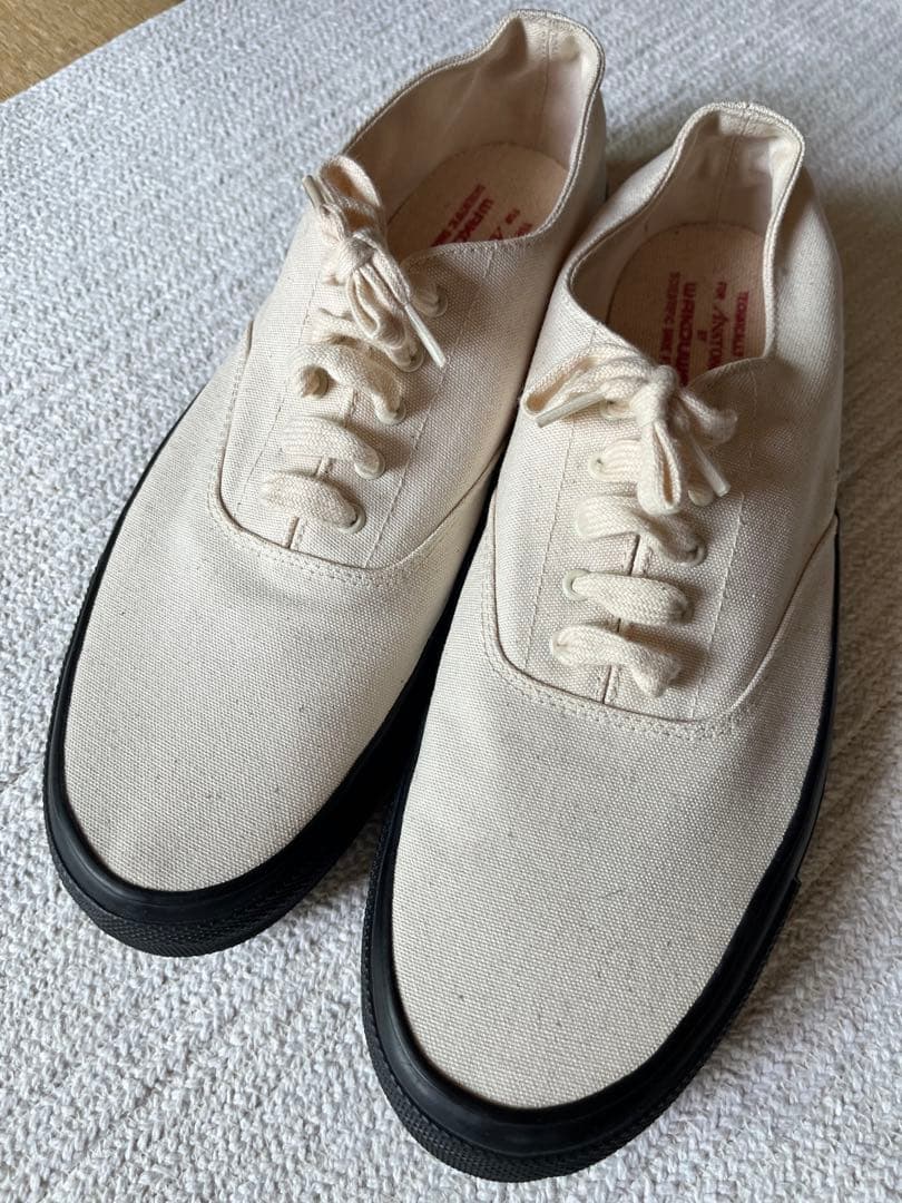 デッキシューズ