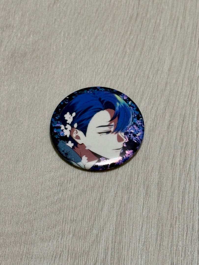 ビバレン イッセイ缶バッジ - メルカリ