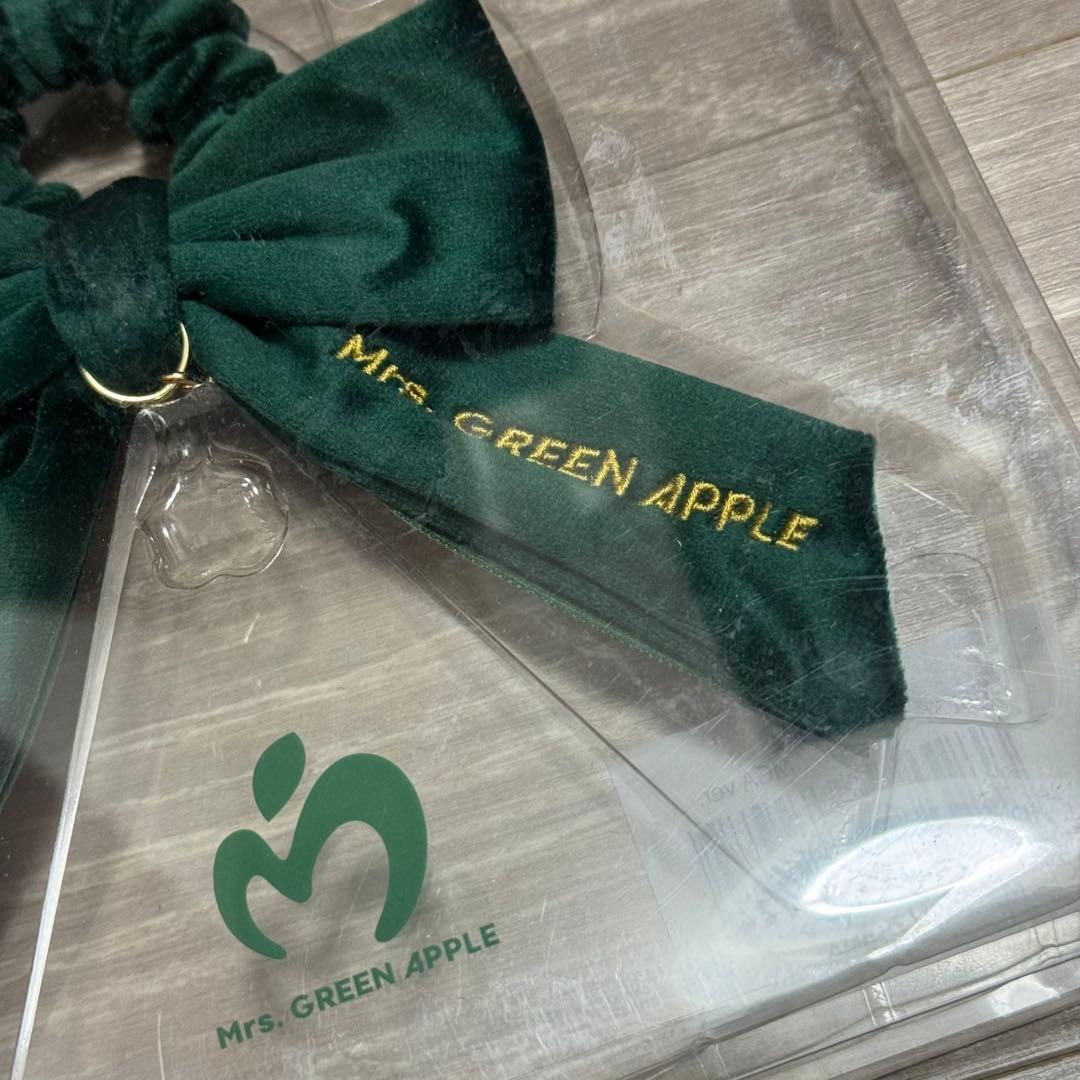 Mrs. GREEN APPLE リボン付きヘアゴム グリーン - メルカリ