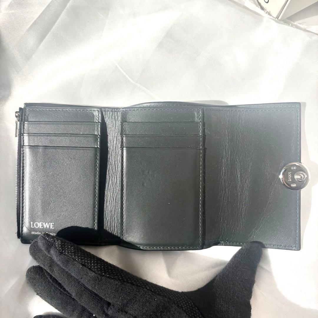 極美品/現行✨ロエベ 折り財布 ペブル アナグラム レザー ダークグリーン