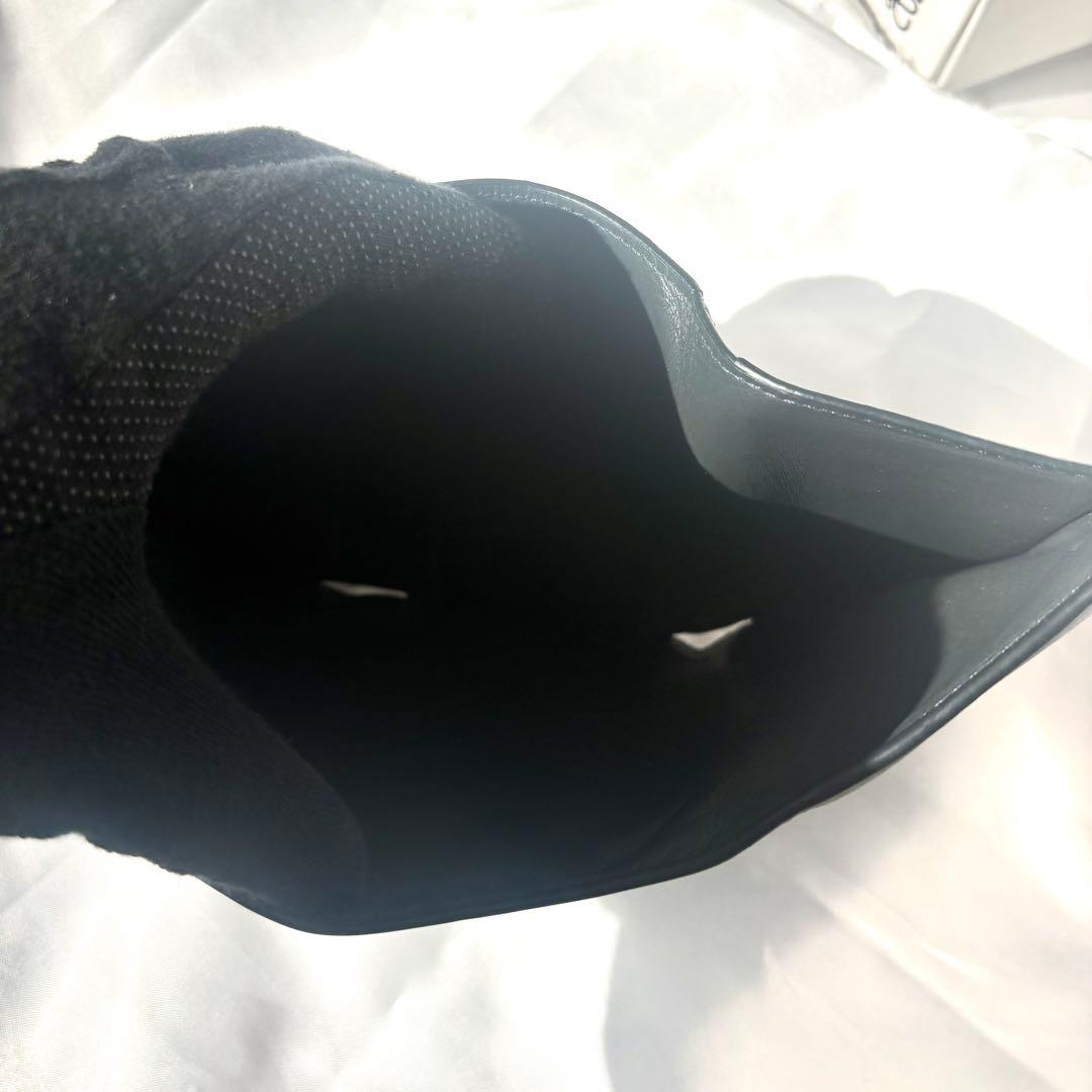 極美品/現行✨ロエベ 折り財布 ペブル アナグラム レザー ダークグリーン