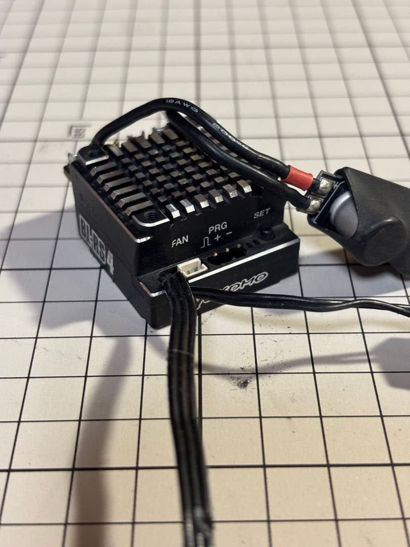 ヨコモ　BL-RS4 中古　クーリングファン付き