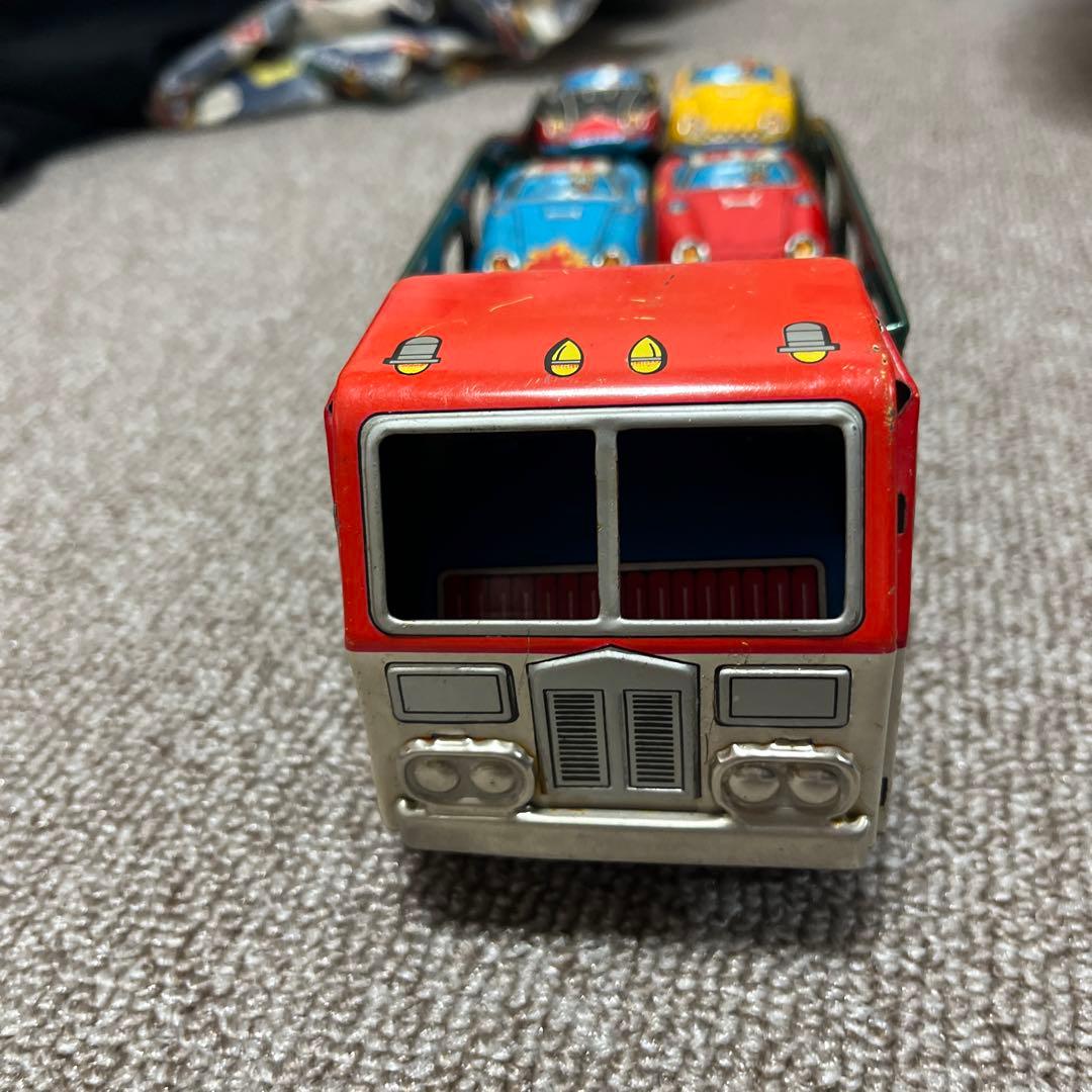 オートキャリア ミニカー 4台付き